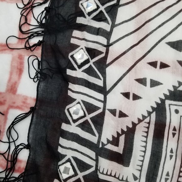 Black and White Scarf or Wrap Shawl with Sewn in Tiny Mirrors - 40 Inches Square - Picture 4 of 5